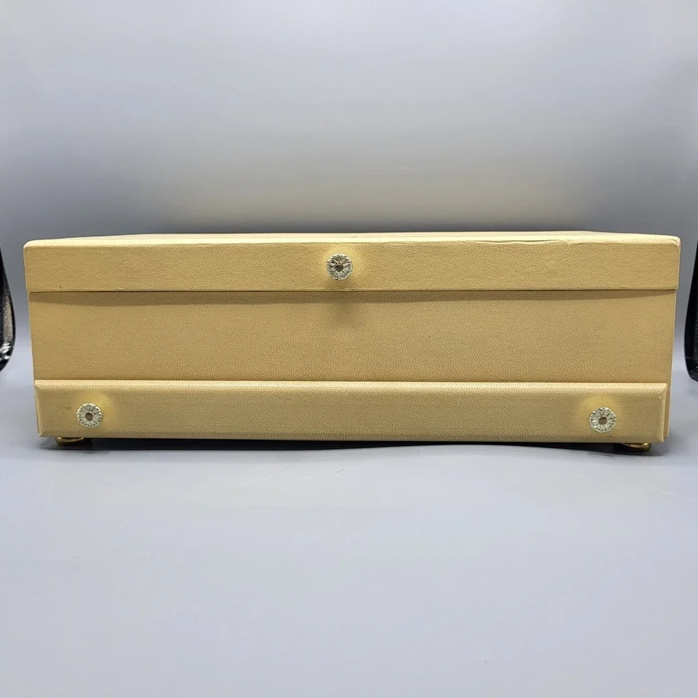 Lady Buxton Cream Jewelry Box Womens Vintage MCM 3 Tier Blue Velvet Lining
